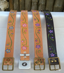 Ceinture en cuir gaufré avec gravure florale, style western cowboy, vintage, rustique, faite à la main, accessoire de mode décontracté, unisexe - Product Image 1