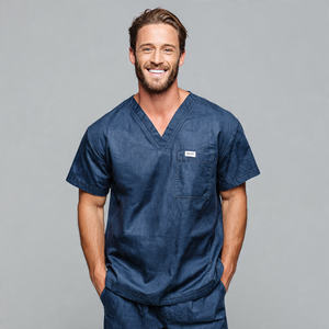Hauts de blouse médicale personnalisés en gros, très demandés et confortables pour les infirmières - Product Image 1