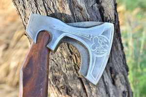 Hache de chasse artisanale en acier industriel à haute teneur en carbone, manche en bois de rose, étui en cuir, 1,5 kg, multi-usages, camping, extérieur - Product Image 3