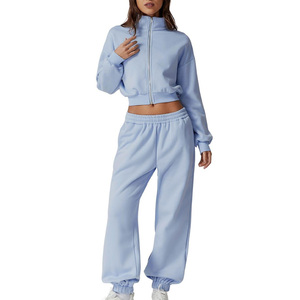 Ensemble sweat-shirt court et pantalon de jogging pour femme, imprimé sur mesure, vêtements de sport décontractés, vêtements de mode, fabrication OEM, Pakistan - Product Image 5