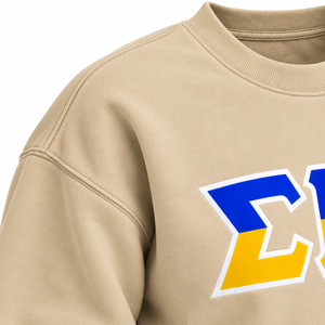 เสื้อสเวตเชิ้ตคอกลมสีเบจ Sigma Gamma Rho ลายตัวอักษรกรีกสีน้ำเงินเหลือง แขนยาว สวมใส่สบายๆ เหมาะสำหรับกลุ่มพี่น้องนักศึกษา - Product Image 6