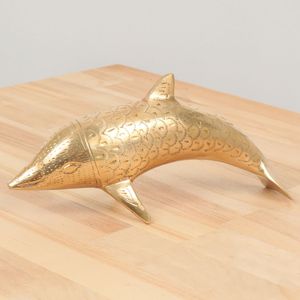 Pièce décorative élégante en laiton en forme de poisson, d'inspiration artistique océanique, pour la maison, le bureau et l'intérieur des restaurants - Product Image 2