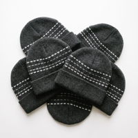 Bonnet tricoté à motif nid d'abeille gris anthracite, bonnet à revers géométrique hexagonal, chaud pour l'hiver, fournisseur direct d'usine en gros