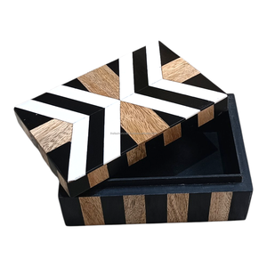 Muebles de Lujo Hechos a Mano con Incrustaciones de Madera y Resina – Exquisita Decoración para el Hogar con Incrustaciones de Hueso Hechas a Mano - Product Image 2