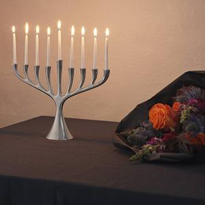 Ménorah Hanouka Moderne en Argent à 9 Brins, Chandelier en Métal Aluminium, Porte-Bougie Conique de Luxe pour Fêtes Juives, Mariages et Décoration de Fêtes - Product Image 2