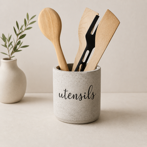Porte-ustensiles en céramique contemporain, finition texturée ondulée, grès cuit à haute température, organisateur de cuisine durable et élégant - Product Image 6