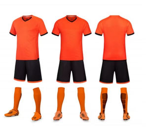 Maillot de football personnalisé blanc 100 % polyester pour adultes et enfants, ensemble de maillots de football pour hommes en gros - Product Image 6