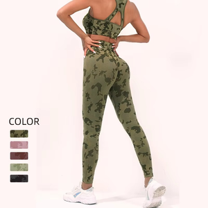 Conjunto de Yoga Personalizado de Tallas Grandes, Sexy, con Efecto Push-Up, Ropa Deportiva de Cintura Media para Mujer, Ecológico y Resistente al Agua - Product Image 3