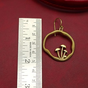 Pendientes de Latón con Textura Lisa, Acabado Sólido, Fabricación Personalizada, Artículo al por Mayor - Product Image 3