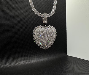 Pendentif Cœur en Argent Moissanite, Collier de Luxe Sertie de Pierres, Bijou Tendance Hip Hop, Idéal Cadeau - Product Image 3