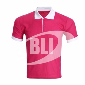 Camisa Blanca 100% Algodón para Hombre, Cuello y Puños Rojos, Manga Corta, Estilo Casual, Tejido de Punto, Corte Regular, Color Sólido, Ribete en Contraste, 320g - Product Image 3