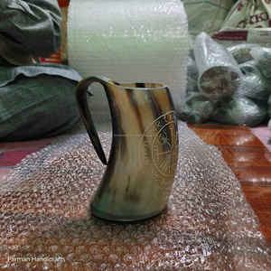Mug à boire en corne de bœuf authentique, artisanal et sculpté à la main, de qualité supérieure, à prix avantageux - Product Image 5