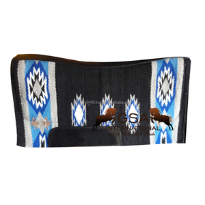Almohadilla de sillín de contorno de lana 34x36 tejida a mano 100% forro polar de lana de Nueva Zelanda ecuestre occidental para competición y entrenamiento - Product Image 1
