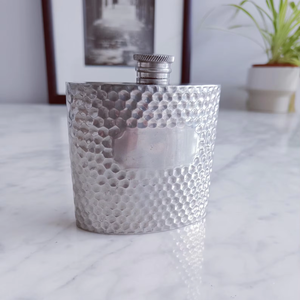 กระติกน้ำเหล็กทนทานพร้อมฝาเกลียว กระติกใส่แอลกอฮอล์แบบพกพา - Product Image 1