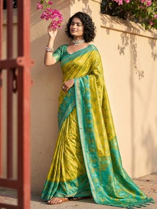Sari ethnique traditionnel en soie Pochampalli doux avec fonction de séchage rapide pour toutes les occasions - Product Image 5