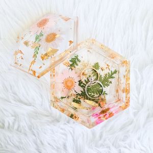 Luxury Handmade <b>Resin</b> Jewelry Box With Artistic Design For Home Decoration And Jewelry Organization - Product Image 2