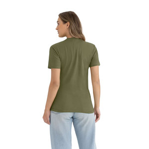 T-shirt vert olive doux en jersey peigné, avec impression personnalisée, tissu pré-rétréci et étiquette détachable - Product Image 5