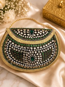 Pochette artisanale traditionnelle en métal, découpée, imprimée, incrustée de mosaïque de bijoux, plaquée émail et or, cadeau de mariage - Product Image 4