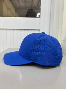 Moda Deportiva Atemporal para Adultos, Gorra Trucker de Nylon Taslan con Corte Láser, 6 Paneles Estructurados, Color y Logotipo Personalizables, Hecha en Vietnam - Product Image 4