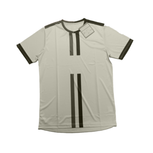 Camiseta Blanca de Manga Corta con Cuello Redondo para Hombre, con Patrón de Rayas y Ribete en Contraste, Corte Regular, Estilo Deportivo, Tejido de Poliéster - Product Image 3