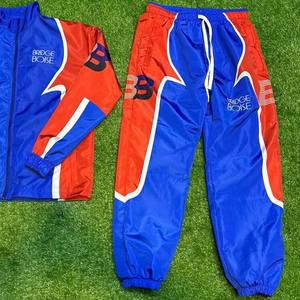 Conjuntos de Chaqueta Cortavientos de Nailon de Alta Calidad 2026, Venta al Por Mayor, Logotipo Personalizado, Conjunto Deportivo Informal de 2 Piezas para Hombre - Product Image 3