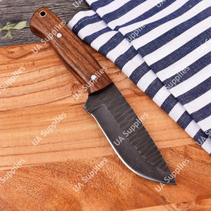 Couteau de camping industriel OEM ODM à lame martelée en acier à haute teneur en carbone, finition délavée à l'acide, ultra-affûté, manche en bois de rose - Product Image 3