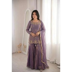 Ensemble élégant Sharara Palazzo pour femmes, travail de diamants Zarkan, soie Fendy brodée, tenue de soirée, ensemble de mariage - Product Image 1