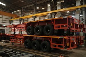 Indian Manufacturer High Quality 40ft Skeletal Semi <b>Trailer</b> Skeleton Container and Truck for Sale <b>Cargo</b> & <b>Utility</b> <b>Trailers</b> - Product Image 5