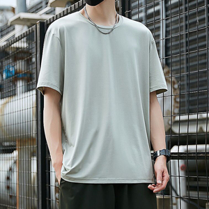 Camiseta Casual de Verano para Hombre de Algodón 100% Ecológico de Alta Calidad de AGNI INDUSTRY, con Estampado Personalizado en Serigrafía - Diseño en Blanco - Product Image 1