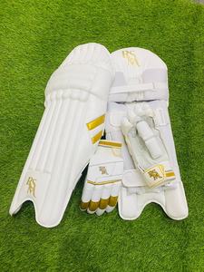 Suministros de grillo RSM, protector de piernas dorado y blanco - Product Image 3