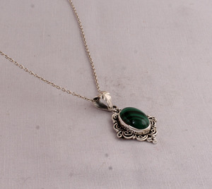 Natural Labradorite Pendant 925 Sterling Silver Wholesale Banded Green Gemstone Pendant Handmade Silver Jewelry Bezel Setting - Product Image 2