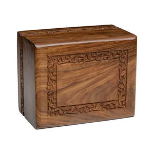 Grande urne funéraire en bois décorative sculptée à la main, boîte commémorative pour cendres, fournitures funéraires, urnes en bois, souvenir pour adulte et animal de compagnie - Product Image 1