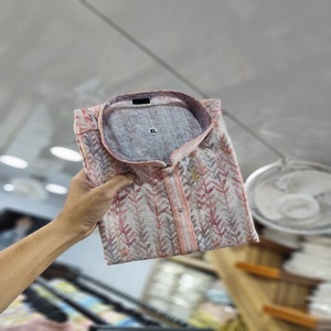 Último diseño de ropa de boda y fiesta para hombre Kurta disponible a precio mayorista forma proveedor y exportador indio - Product Image 5