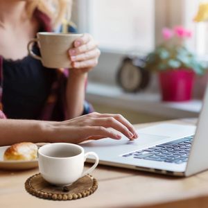Dark Brown mango Wood Round Luxury Handmade <b>Coasters</b> 60cm Diameter <b>for</b> <b>Drinks</b> Decorative Table Top Housewarming Home Kitchen - Product Image 3
