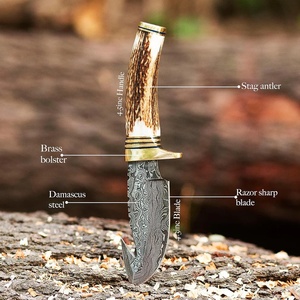 Couteau de chasse artisanal en acier Damas A&M ENTERPRISES, manche en bois de cerf, qualité industrielle, couteau utilitaire de survie professionnel, couteau à dépecer. - Product Image 4