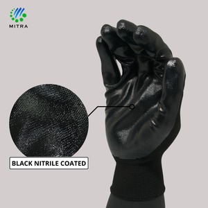 Guantes de Seguridad MITRA Negros Recubiertos de Nitrilo, Texturizados, con Puño de Punto, Antideslizantes, 10mil de Grosor, Sin Silicona, Sin Polvo, Sin Látex - Product Image 1