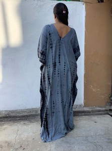 Kaftans floraux de qualité supérieure 100 % coton biologique tissé respectueux de l'environnement, taille naturelle, matière douce, agréable pour la peau, longueur ras du sol - Product Image 2