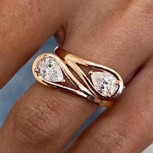 Anillo de diamantes Pear Toi et Moi, anillo de diamantes cultivados en laboratorio, anillo abierto de oro rosa, anillo de compromiso con forma de pera, joyería fina minimalista, regalo. - Product Image 1