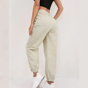 Jean cargo noir délavé multi-poches taille mi-haute de qualité supérieure pour femme – Pantalon cargo imperméable et respirant pour l'hiver - Product Image 3