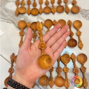 Cuchara de madera con mango retorcido y cabeza de flor para servir, ideal para cocina, comedor, fiestas y restaurantes - Product Image 2