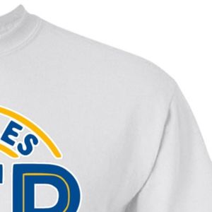 T-shirt graphique blanc premium Sigma Gamma Rho, personnalisé avec impression sérigraphiée, à manches courtes, vêtements grecs de sororité, vente en gros - Product Image 3