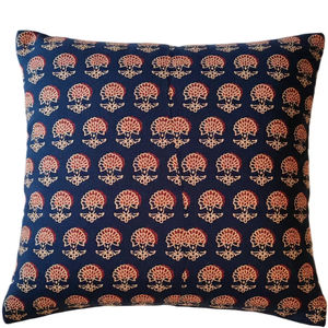 Funda de Cojín Cuadrada Personalizable, 100% Algodón, con Estampado Floral Hecho a Mano, Diseño Étnico Indio, Extraíble - Product Image 1
