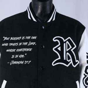 แจ็คเก็ตวาร์ซิตี้แฟชั่นสุดฮิต แจ็คเก็ตเลตเตอร์แมนปักโลโก้ตามสั่ง เสื้อผ้าสตรีทแวร์คุณภาพสูงสำหรับผู้ชายและผู้หญิง - Product Image 3