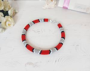 Collier Gothique Serpent Corail, Collier Homme Perles Rouges Serpent Laité, Bijou Ouroboros, Cadeau Anniversaire Papa - Product Image 4