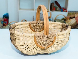 Panier en rotin vietnamien polyvalent pour la maison et les cadeaux, tissages vibrants, qualité artisanale - Product Image 4