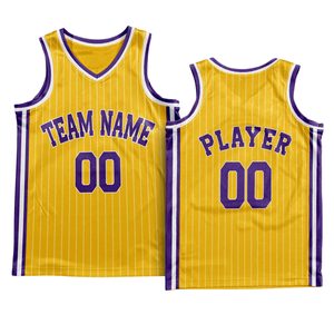 Conjunto de Uniforme de Baloncesto Retro Personalizado con Rayas Amarillas, Jersey con Borde de Cuello Blanco y Morado, Pantalones Cortos, Diseño Retro para Equipo - Product Image 6