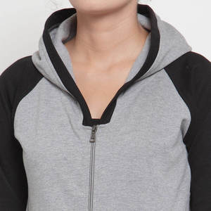 Hoodie sans cordon à manches régulières pour femme, 100 % coton épais, imprimé personnalisé, coupe courte, ajustement régulier, collection automne - Product Image 2