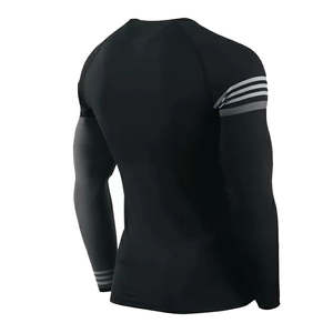 Rashguard de compression en spandex pour homme, personnalisé et de haute qualité, pour le Jiu-Jitsu - Product Image 4