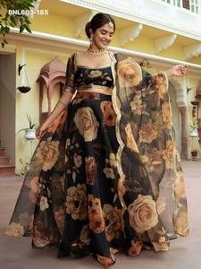 Ensemble Lehenga-Choli et Dupatta en organza aux couleurs étonnantes et imprimé floral numérique, design moderne, fournisseur d'Inde, mode féminine - Product Image 6