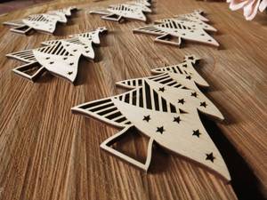 Décoration murale de Noël en bois découpée au laser, ornement rustique sur le thème de la forêt, décoration saisonnière d'hiver - Product Image 2